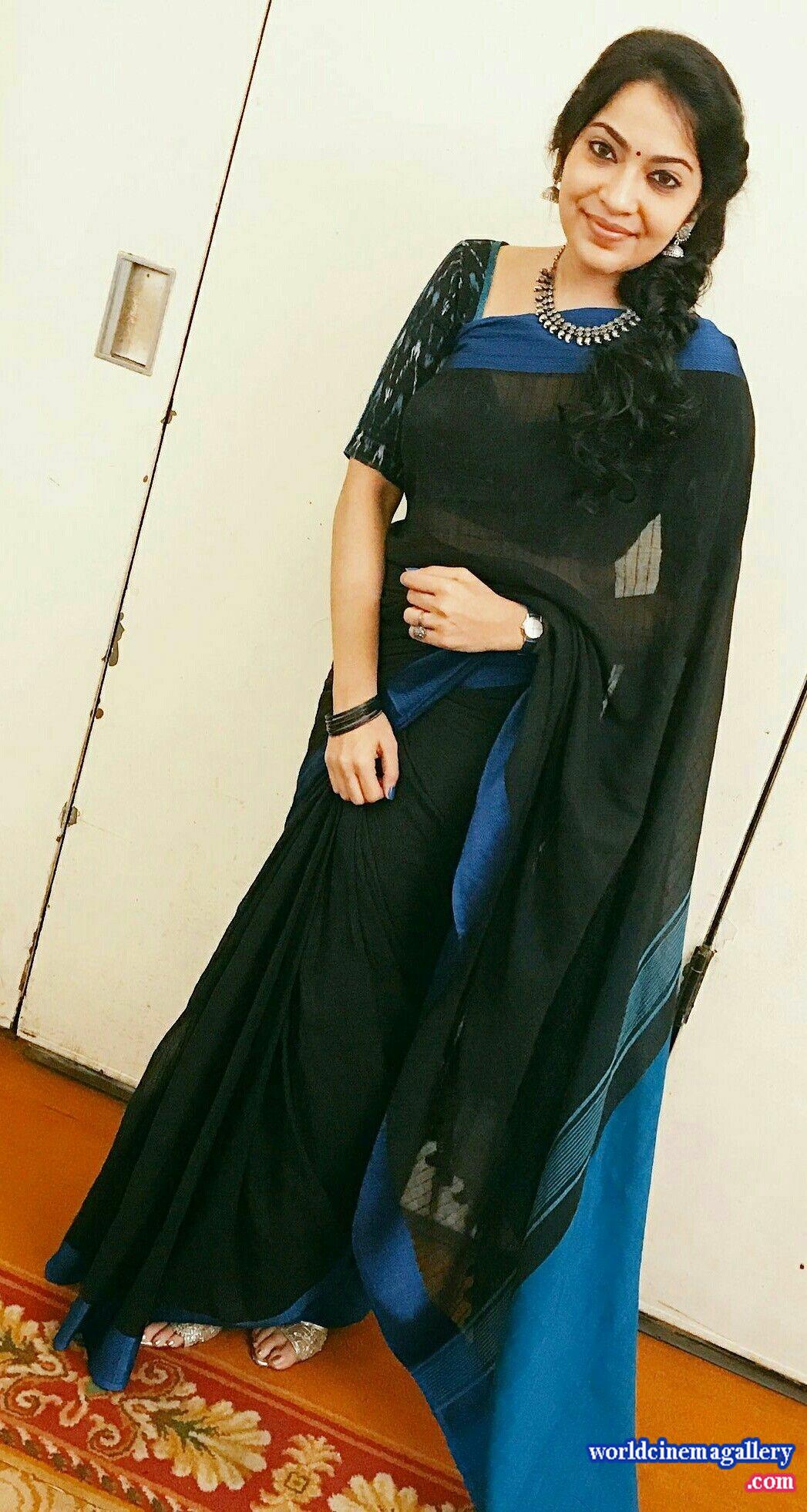 Vijay TV Anchor VJ Ramya Subramanian Cute Latest Saree Stills