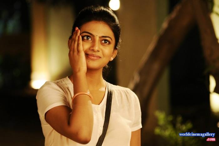 Anandhi Stills At Trisha Illana Nayanthara