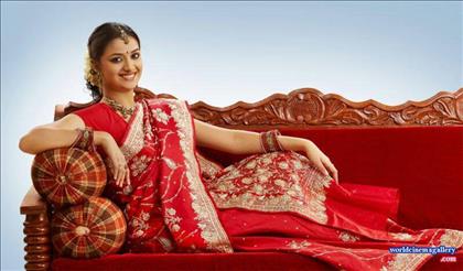 Keerthy Suresh latest Hot stills