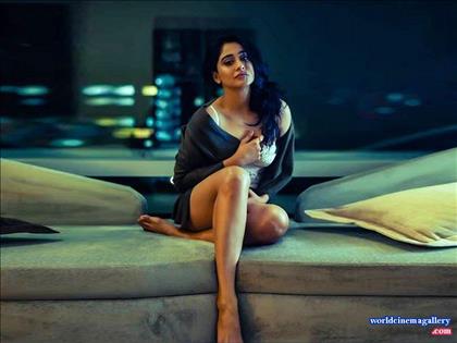 Regina Cassandra Latest Hot Stills