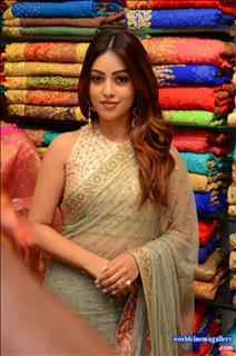 Anu Emmanuel Launches  KLM Shopping Mall 