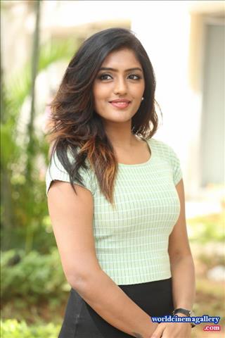 Eesha Rebba latest stills from Darsakudu