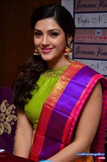 Mehreen Kaur pirzada latest stills 