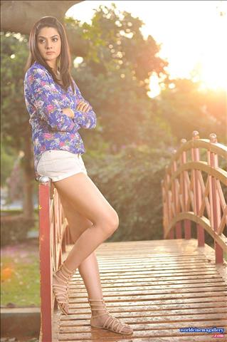 Sakshi Chaudhary latest stills from Suvarna Sundari movie