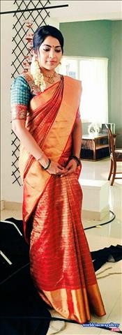 Vijay TV anchor VJ Ramya Subramanian Cute latest saree stills 