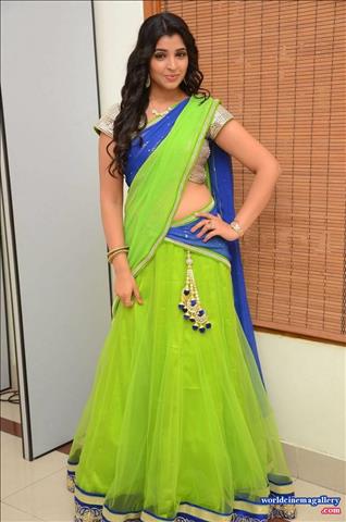 Anchor Shyamala Stills At Birthday Celebrations In Green Half Saree