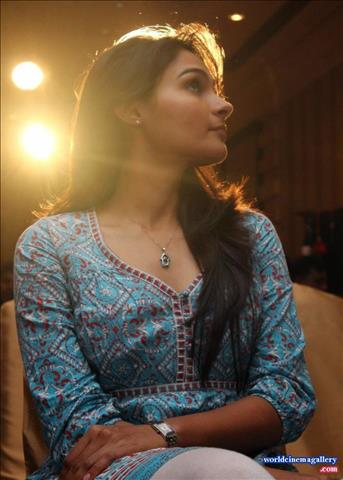 andrea jeremiah Kashmir Flood Fund Raising Event In Chennai