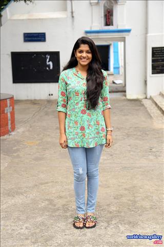 Aparna Balamurali Photo Stills in  SarvamThaalaMayam Kamuki