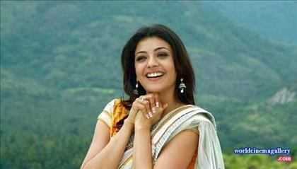 Kajal Agarwal Hot Saree Stills in Mr Perfect movie