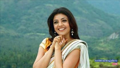 Kajal Agarwal Hot Saree Stills in Mr Perfect movie