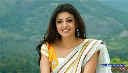 Kajal Agarwal Hot Saree Stills in Mr Perfect movie