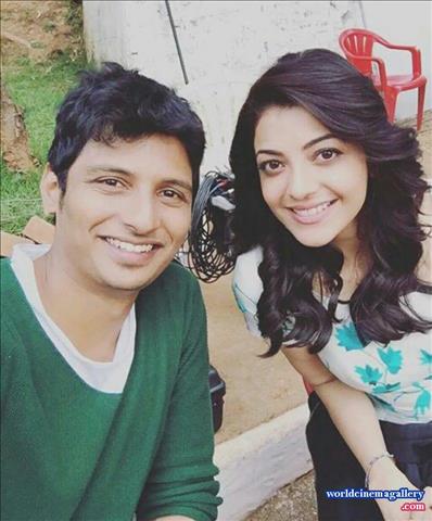 Kajal Agarwal in Kavalai Vendam Movie Stills