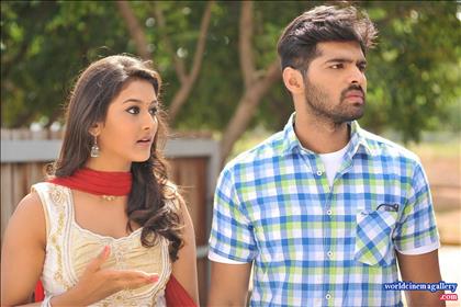 Pooja Jhaveri L7 Movie Stills