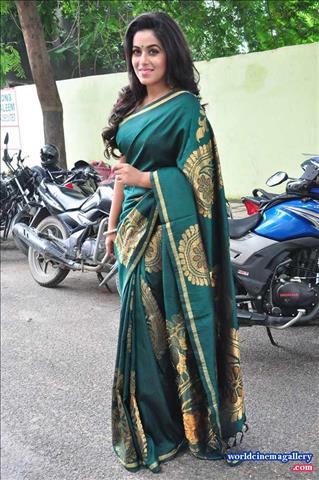 Poorna Shamna kasim at Avanthika movie launch