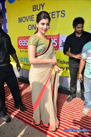 Samantha Latest Saree Stills 