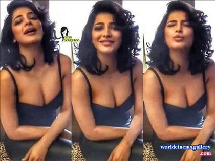 Shruthi Haasan Hot Stills 