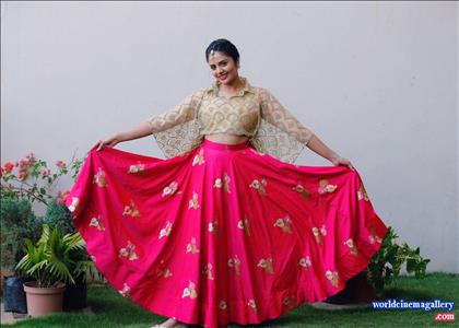 Sreemukhi latest Photoshoot Stills 3