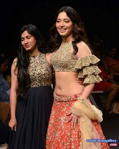 Tamanna Hot Stills at Lakme Fashion Week 2018