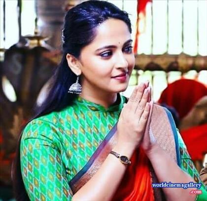 Anushka Shetty Hot Stills