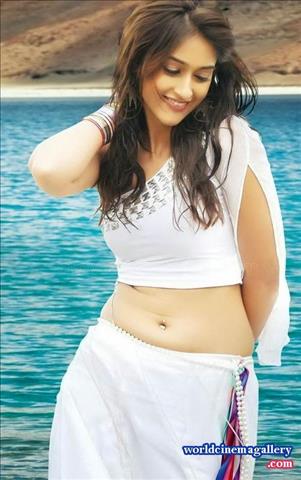 Ileana D'cruz Hot Navel Stills