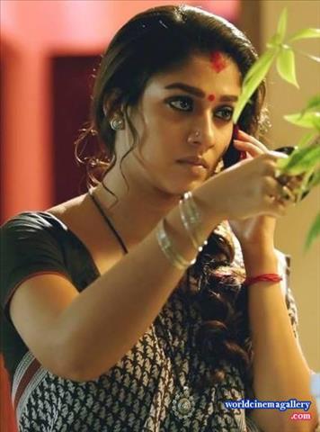 Nayanthara Stills in Puthiya Niyamam Movie