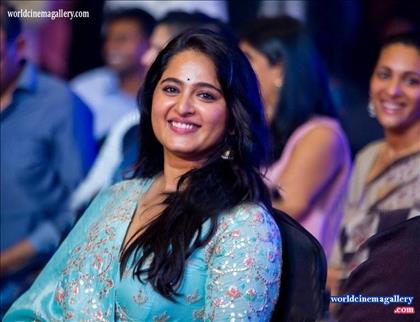 Anushka shetty Stills At Behindwoods Gold Medals 2018