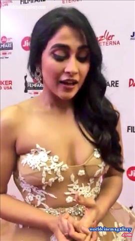 Regina Cassandra Stills At Jio Filmfare Awards 2018