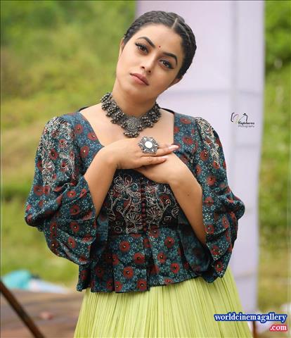 Poorna Latest Stills