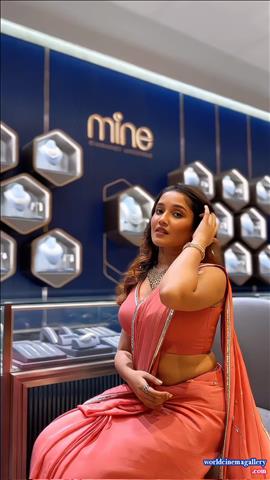 Anikha Surendran