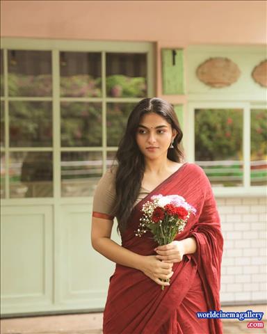 Kayadu Lohar Dragon acress stills